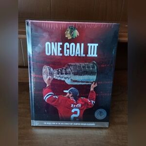 Chicago Blackhawks 2015 Stanley Cup Champions book with DVD